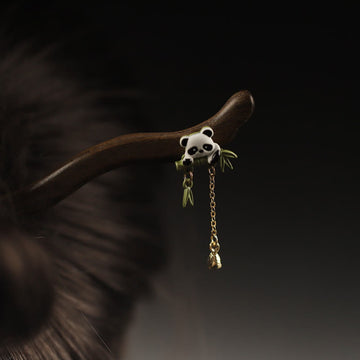 Ebony Panda Bamboo Tassel Courage Hairpin
