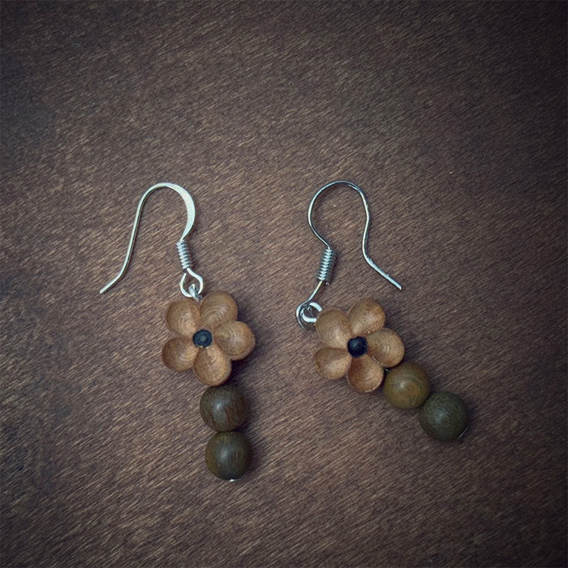925 Sterling Silver Peach Wood & Green Sandalwood Flower Earrings