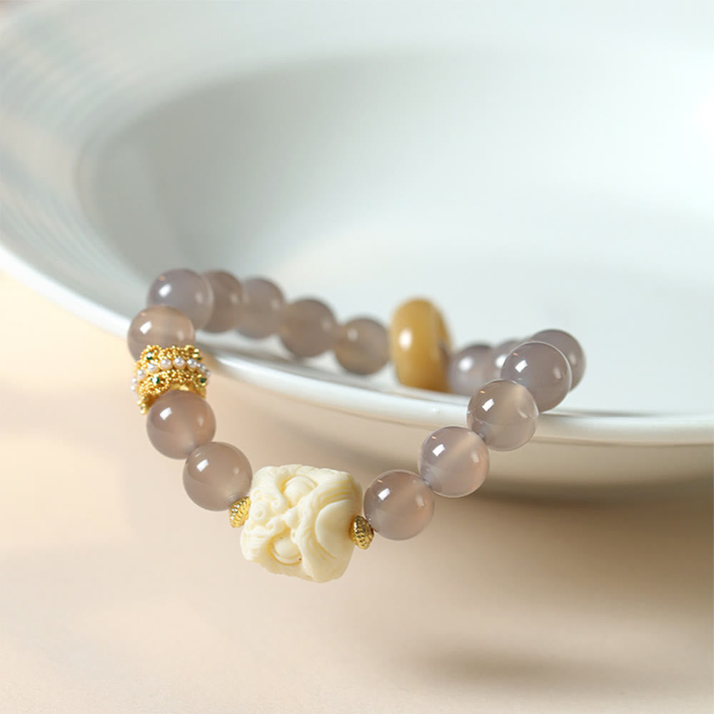 Amber Gray Agate Ivory Fruit Confidence Bracelet