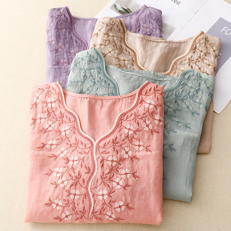 Summer Casual Embroidered Flowers Women's V-neck Design Half Sleeve Acrylic T-shirt