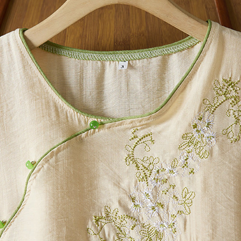 Casual Women's Flowers Embroidery Pattern Frog-button Slanted Collar Design Three Quarter Sleeve Cotton Linen Shirt