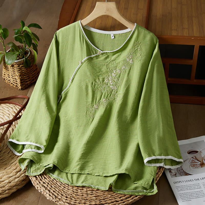 Casual Women's Flowers Embroidery Pattern Frog-button Slanted Collar Design Three Quarter Sleeve Cotton Linen Shirt