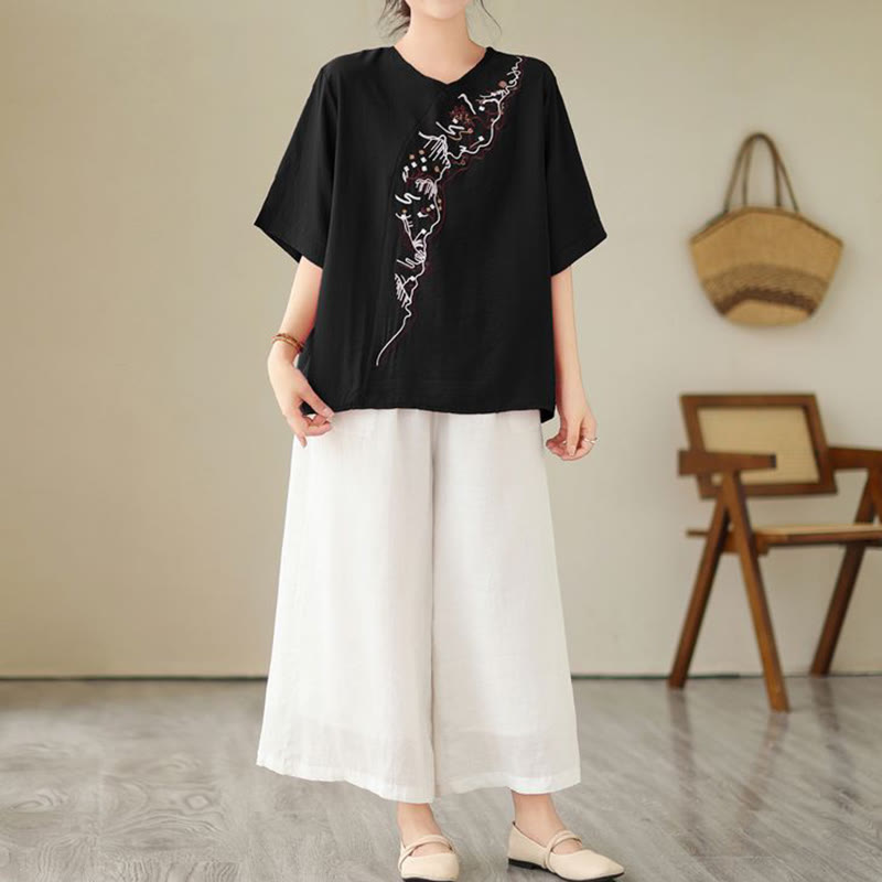 Ethnic Casual Embroidered Geometry Pattern Women's Crew Neck Design Half Sleeve T-Shirt