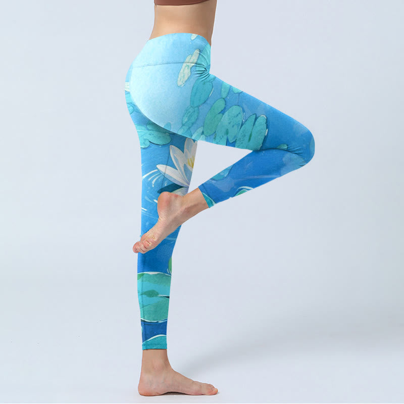 White Lotus Flower Green Lotus Leaves Pattern Print Gym Leggings Women's Yoga Pants