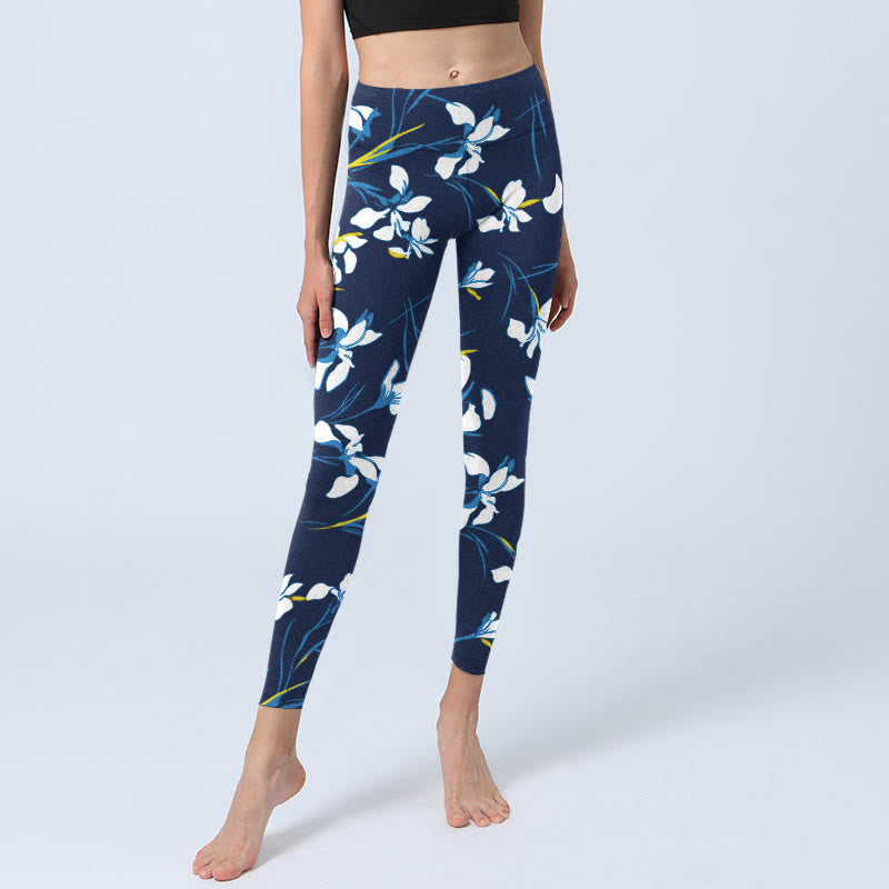 White Blossom Leaves Pattern Print Gym Leggings Women's Yoga Pants