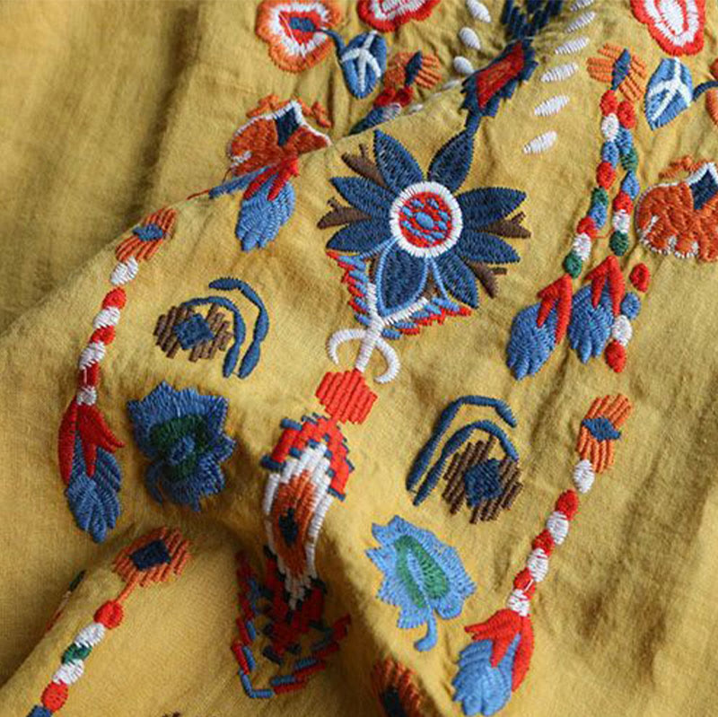 Retro Artistic Embroidery Floral Pattern Crew Neck Women's Cotton Linen Short Sleeve T-Shirt
