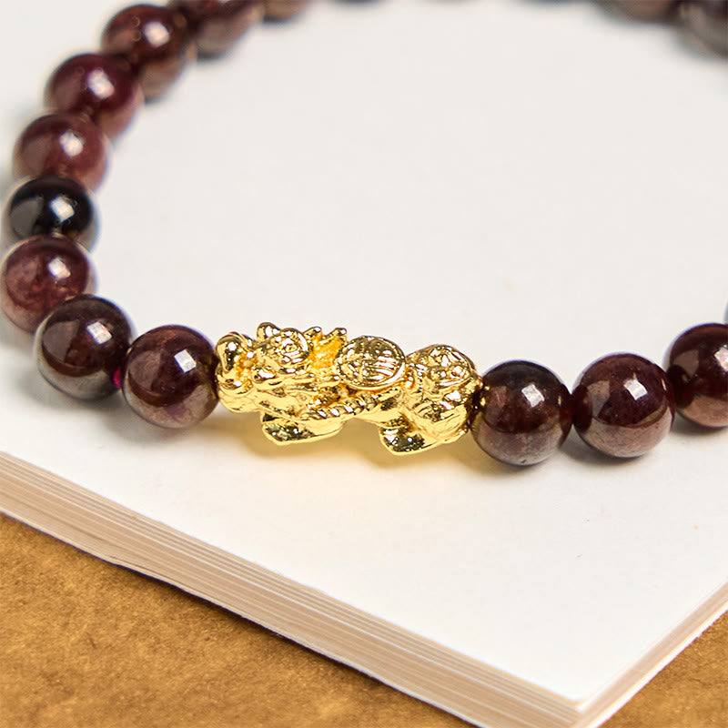 Natural Garnet Beads PiXiu Protection Bracelet