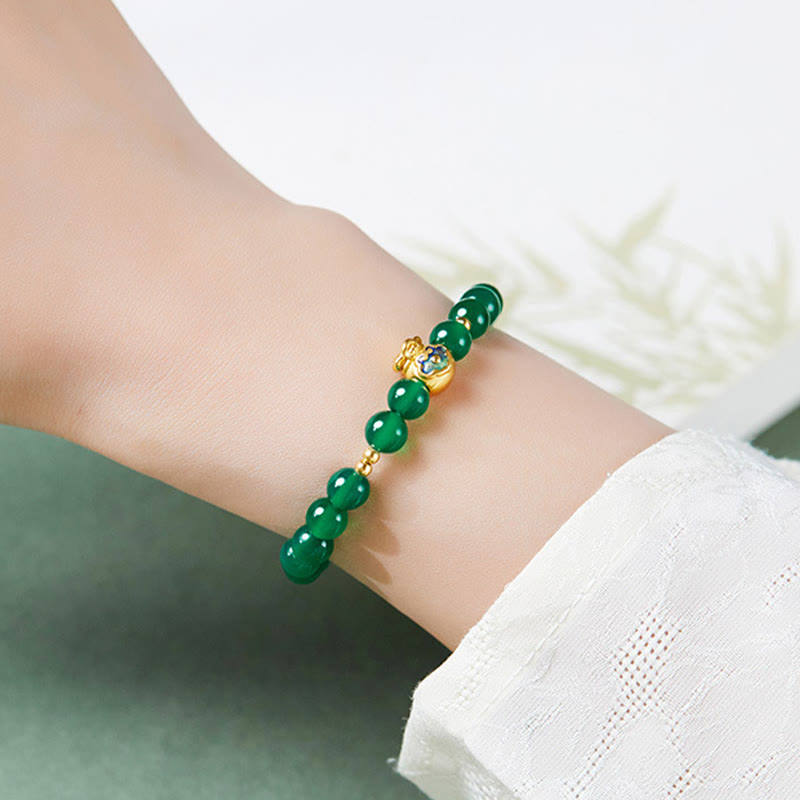 999 Sterling Silver Wealth Bag Bracelet with Natural Green Chalcedony