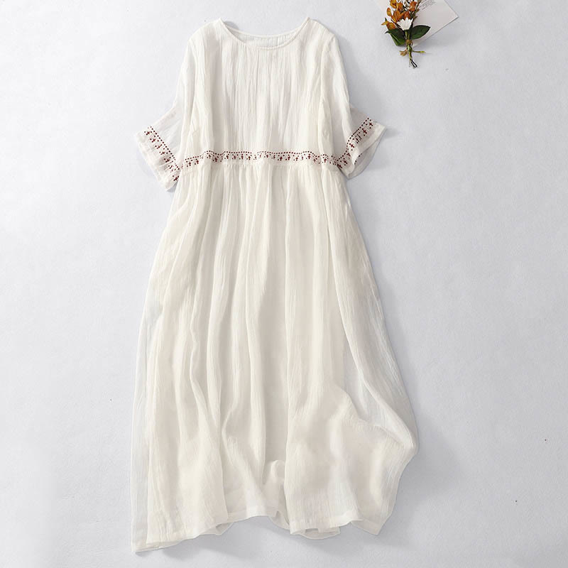 Breathable Cotton Blend Relaxed Midi Dress with Subtle Embroidery