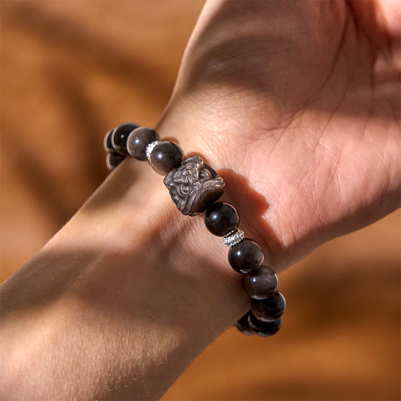 Natural Silver Sheen Obsidian Hand-Carved Guardian Lion Beaded Bracelet