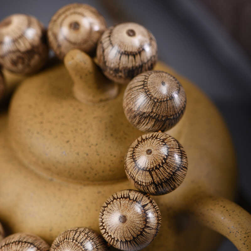 Natural Gnetum Wood Large Bead Mindfulness Bracelet