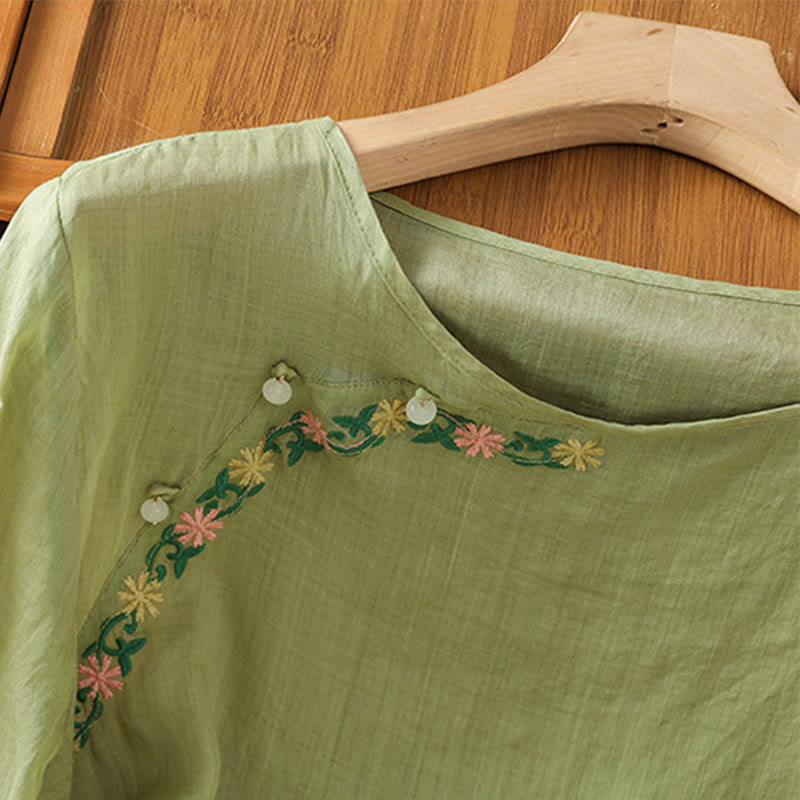 Casual Embroidery Flowers Cotton Polyester Half Sleeve Women's Crew Neck Shirt
