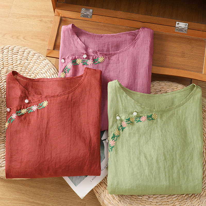 Casual Embroidery Flowers Cotton Polyester Half Sleeve Women's Crew Neck Shirt