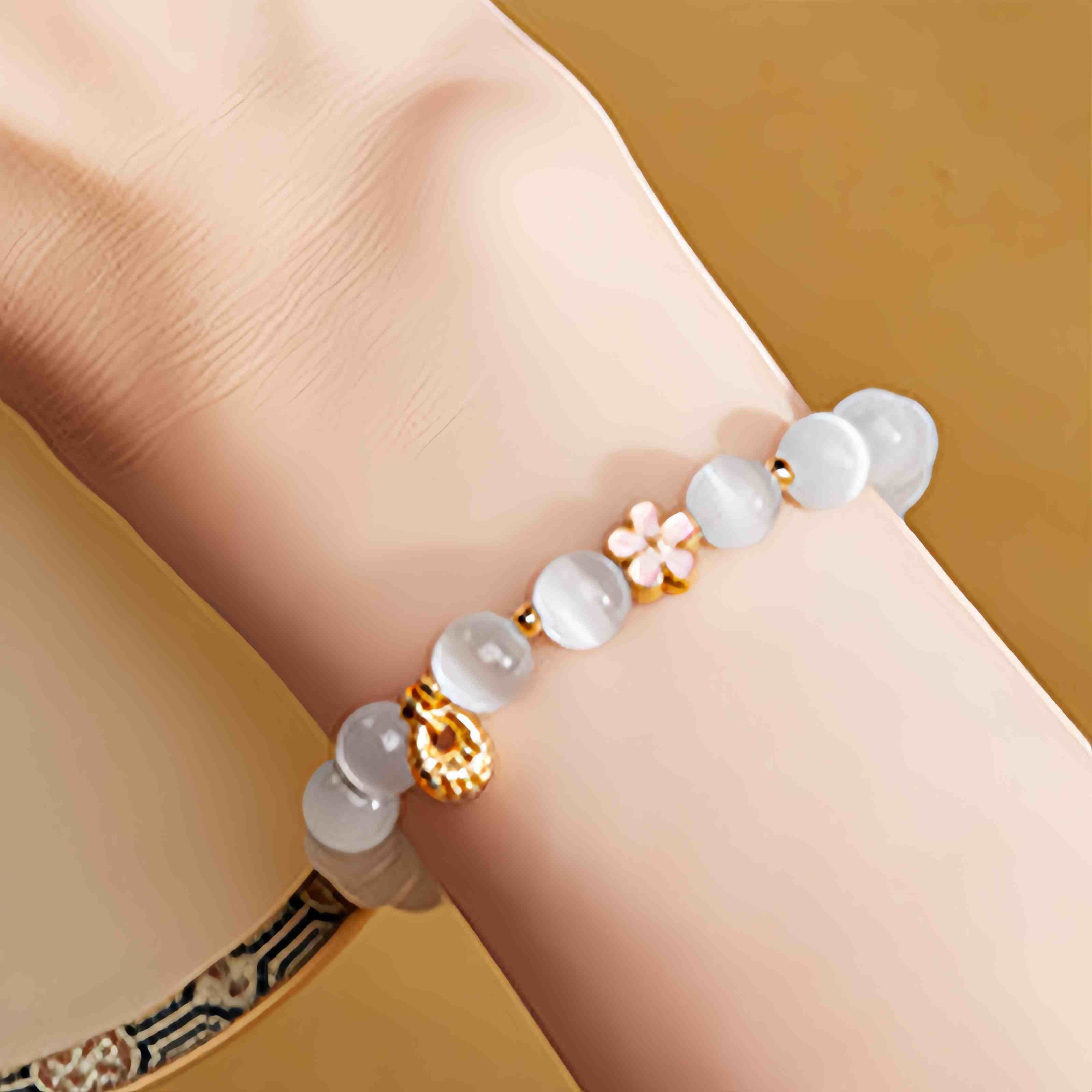 925 Sterling Silver White Cat's Eye Peach Blossom & Sachet Charm Bracelet