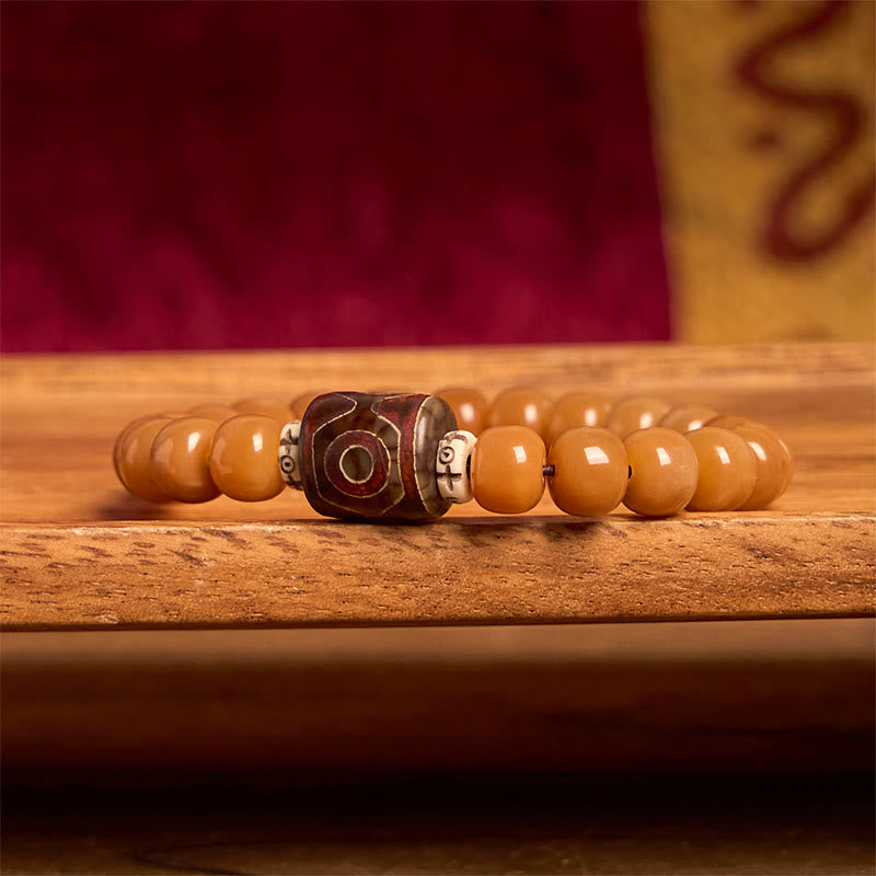 Tibetan Bodhi Seed and Dzi Bead Grounding Wrist Bracelet