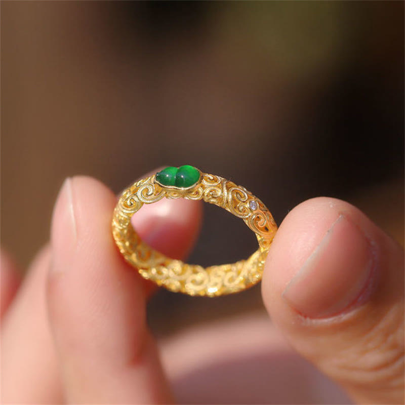 Vintage Gourd Green Chalcedony Copper Alloy Wealth Ring