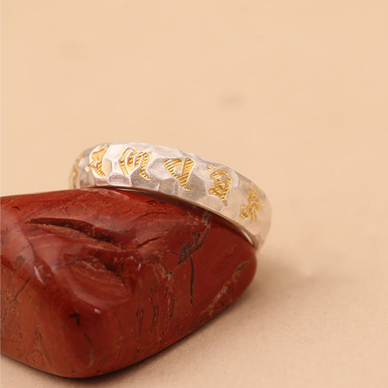 Om Mani Padme Hum Hammer Pattern Sterling Silver Ring