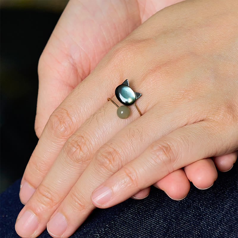 Adjustable Black Tridacna and Jade Carved Cat Blessing Ring