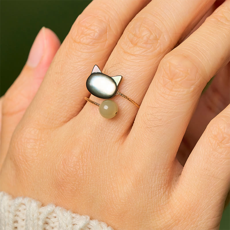 Adjustable Black Tridacna and Jade Carved Cat Blessing Ring
