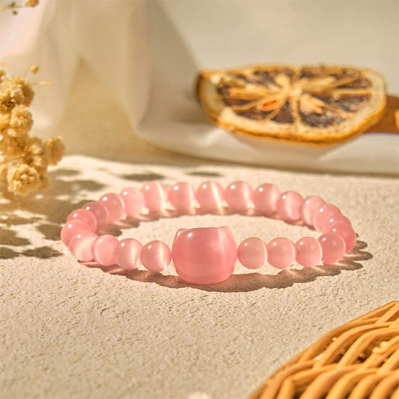 Adjustable Cat's Eye Beaded Bracelet with Cat Head Motif