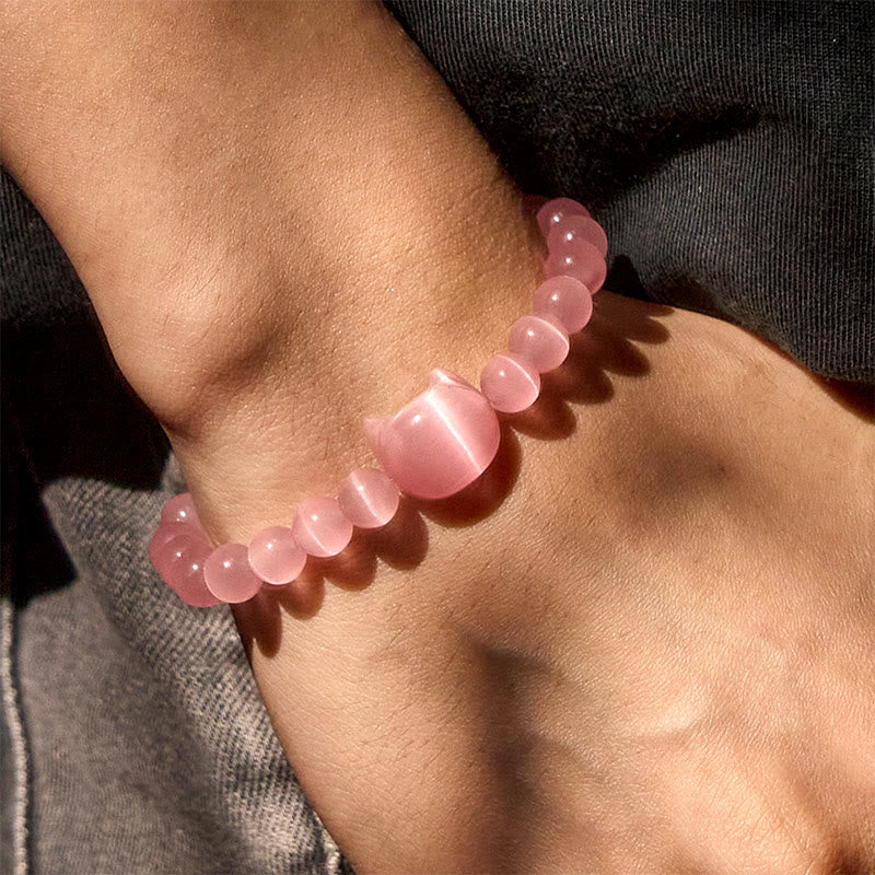 Adjustable Cat's Eye Beaded Bracelet with Cat Head Motif