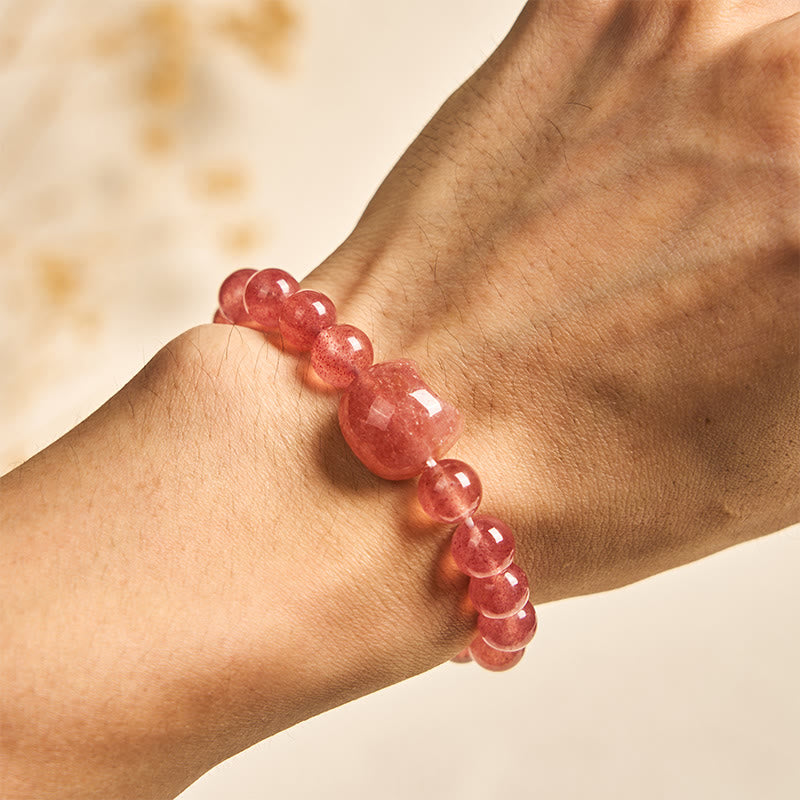 Natural Strawberry Quartz Cat Charm Bracelet for 15-16cm Wrists