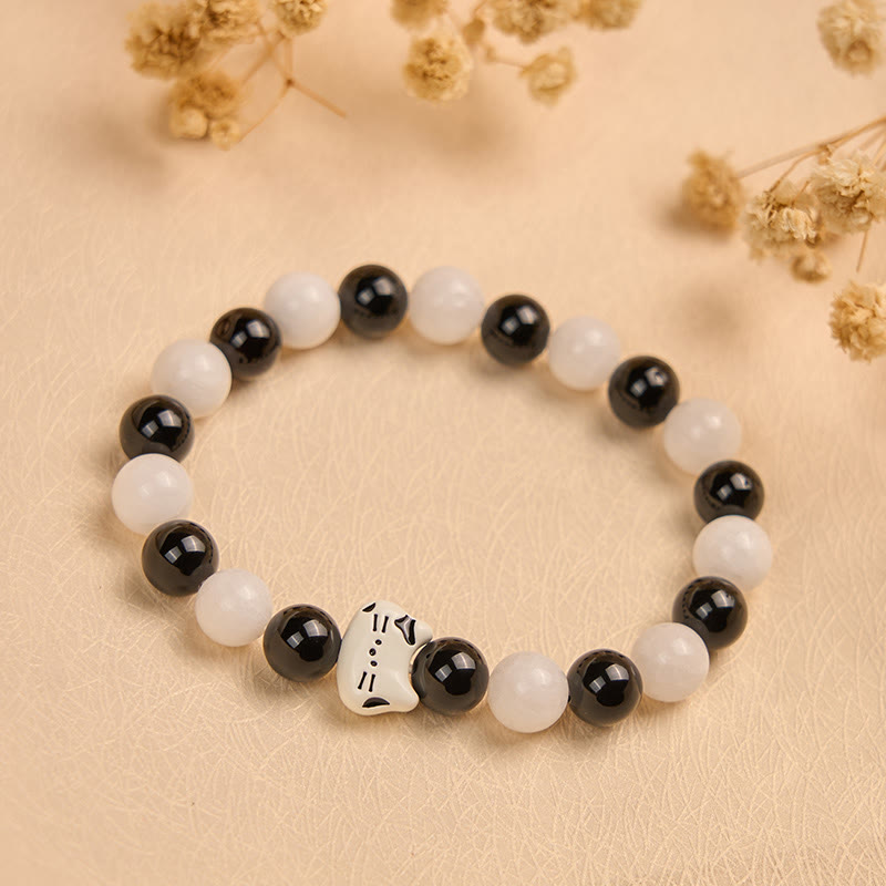 Bicolor Cat Motif Black Onyx and White Chalcedony Beaded Bracelet