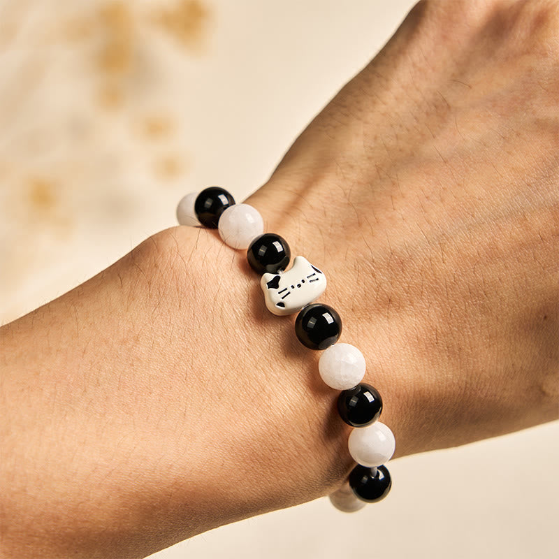 Bicolor Cat Motif Black Onyx and White Chalcedony Beaded Bracelet