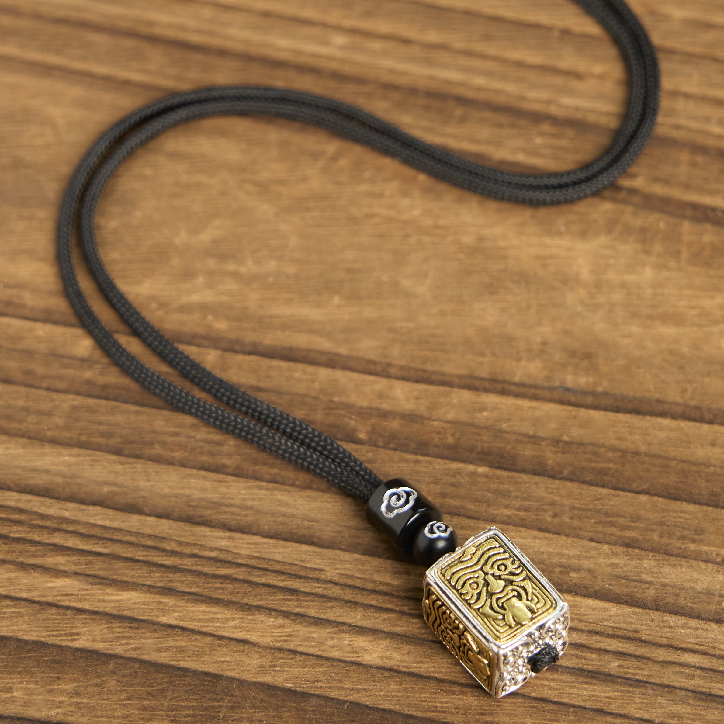 Tibetan Zakiram Goddess Of Wealth Protection Rope Square Necklace Pendant