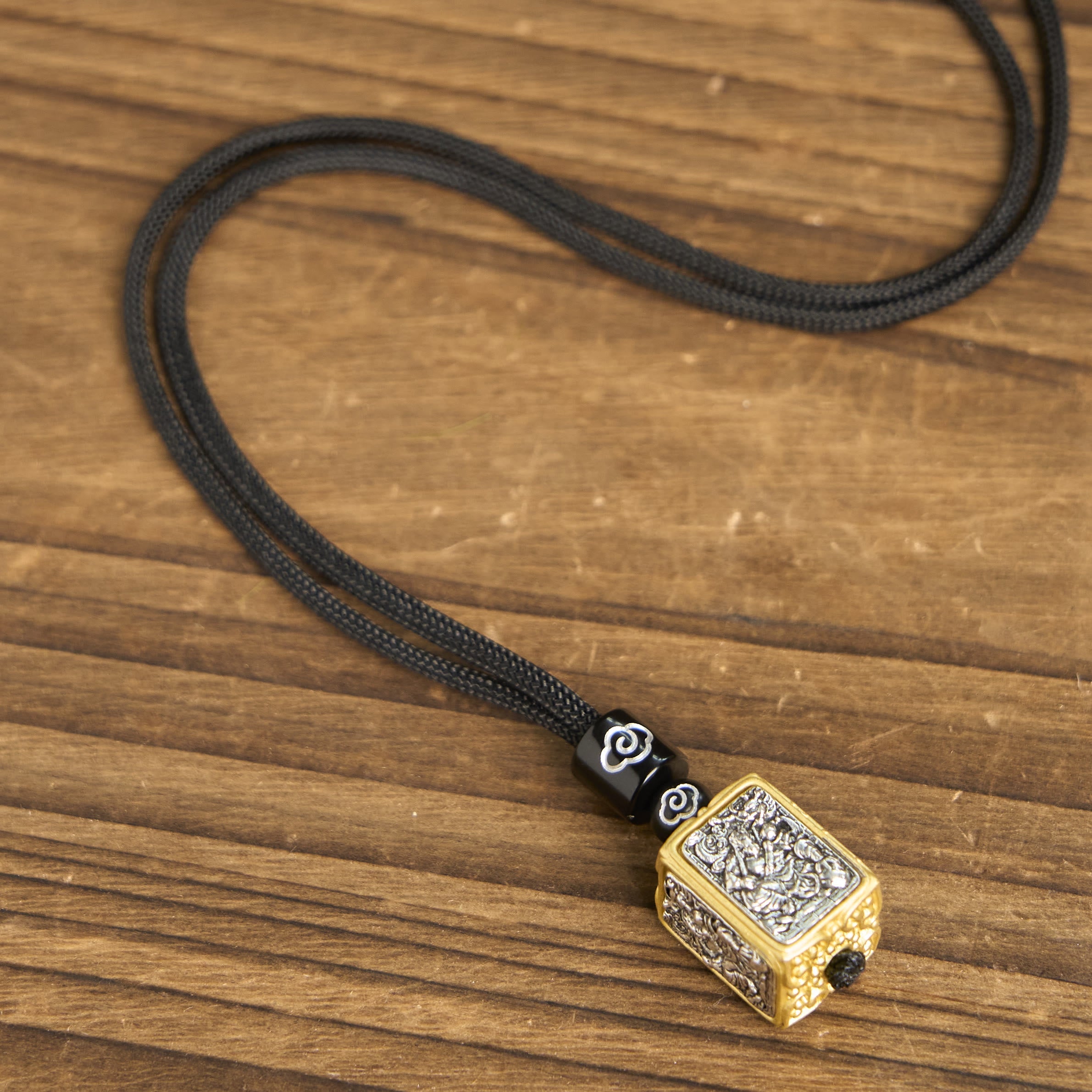 Tibetan Zakiram Goddess Of Wealth Protection Rope Square Necklace Pendant