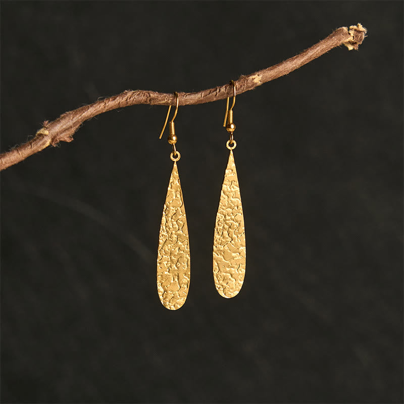 Minimalist Hammered Titanium Steel Balance Stud Earrings