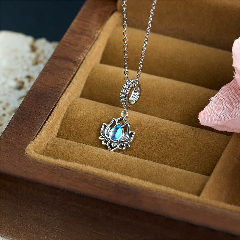 925 Sterling Silver Lotus Design Moonstone Healing Necklace Pendant