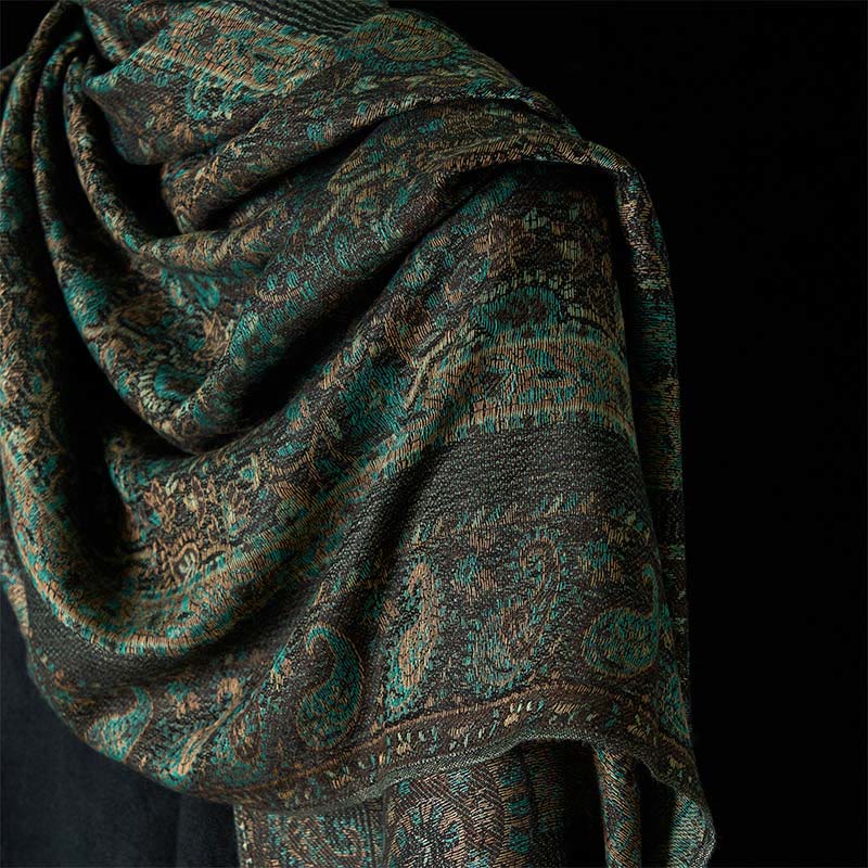 Tactile Green Geometric Pattern Tassel Meditation Shawl
