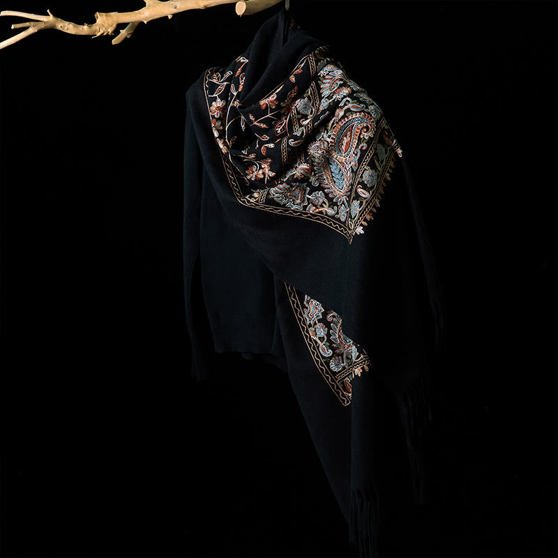 Winter Brown-beige Small Flower Vine Cashew Flower Pattern Tassel Cozy Scarf Shawl