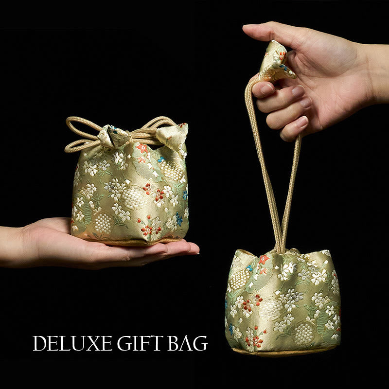 "Sending Blessings of Wealth and Peace" PiXiu Jade Bracelet Includes Gift Message Card