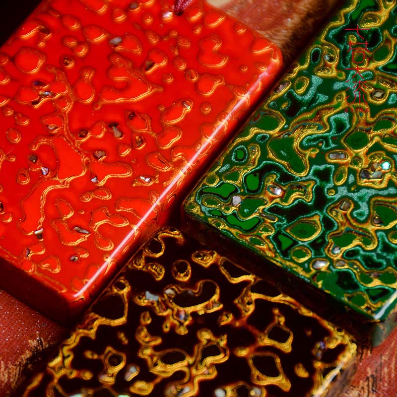 Handcrafted Lacquer Craft Sandalwood Protection Pendant Necklace