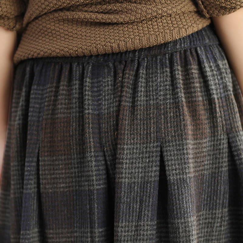 Thermal Cotton Plaid 7/8 Length Skirt with Practical Pockets