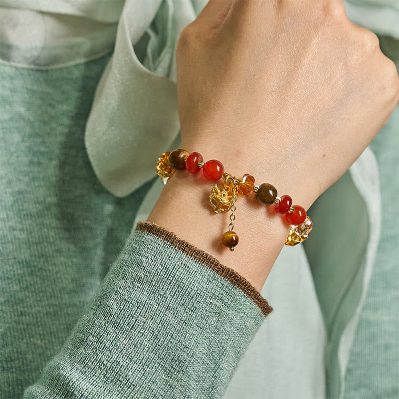 Red Agate Tiger Eye Fox Charm Calm Beaded Bracelet