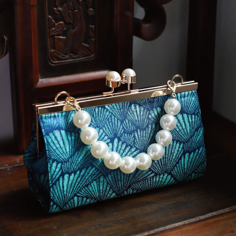Vintage Peacock Blue Leaf Pattern Pearl Metal Handbag