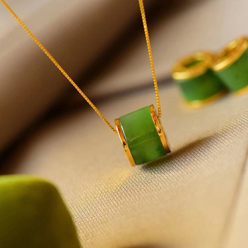 Round Cyan Jade Luck Necklace Pendant