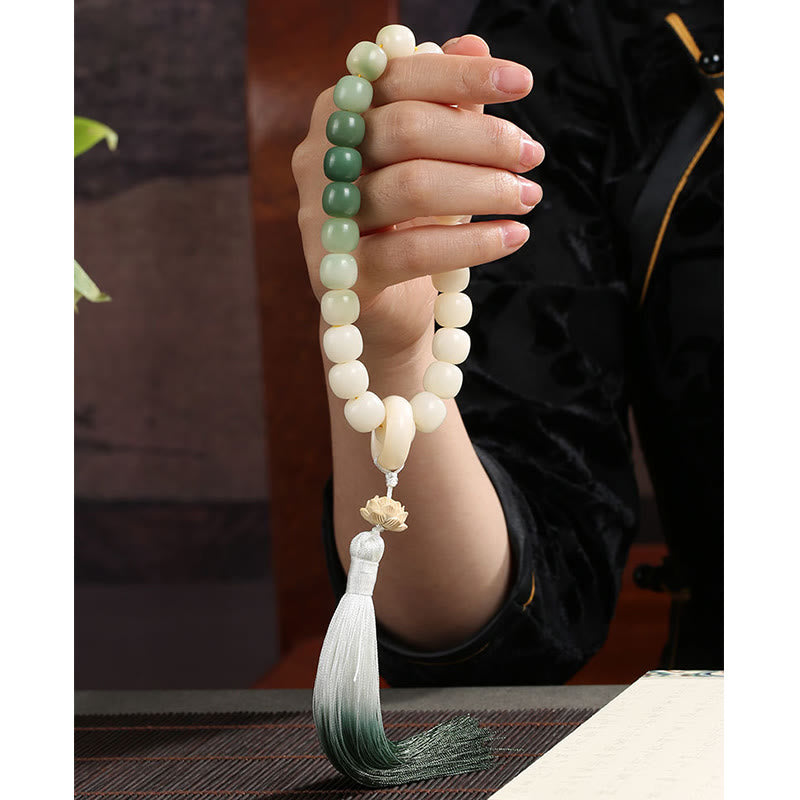 Handmade Gradient Bodhi Seed Agate & Green Aventurine Lotus Charm Wrist Mala