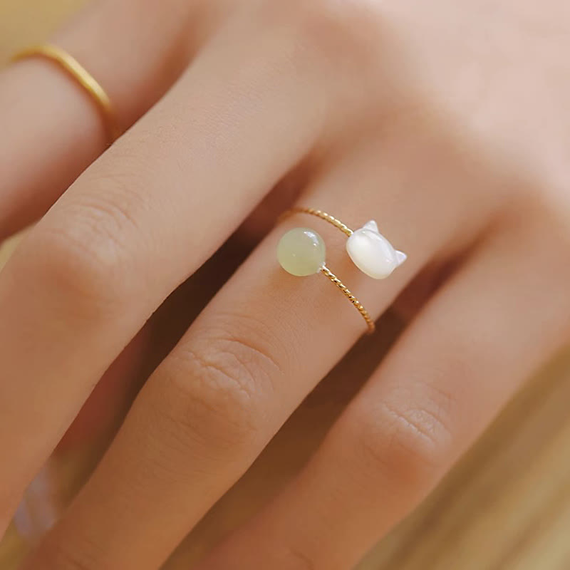 Tridacna Stone Cat Head Jade Bead Blessing Ring