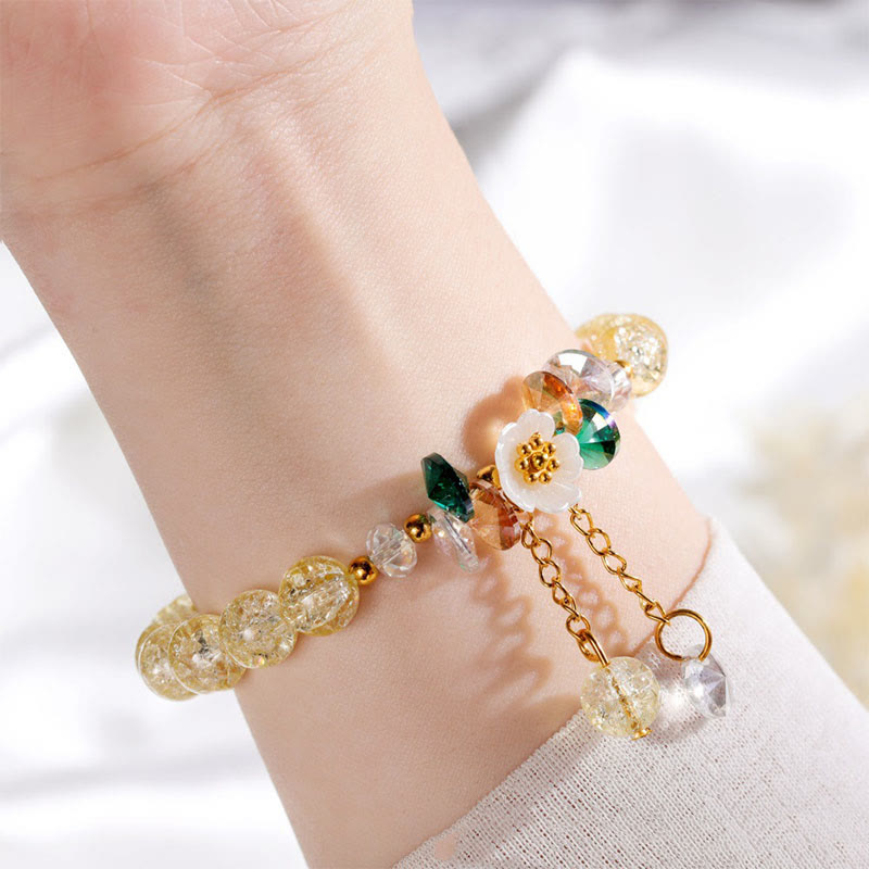 Simple Design Flower Charm Glass Bead Bracelet