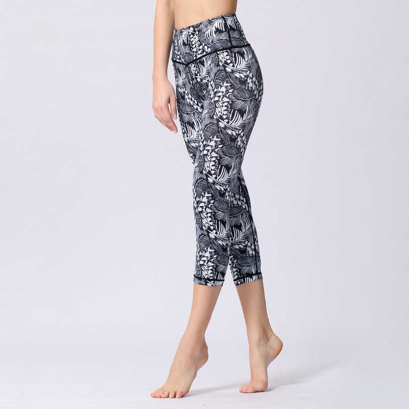 Leaves Butterfly Print Sports Yoga Cropped Leggings Women's Yoga Capri Pants