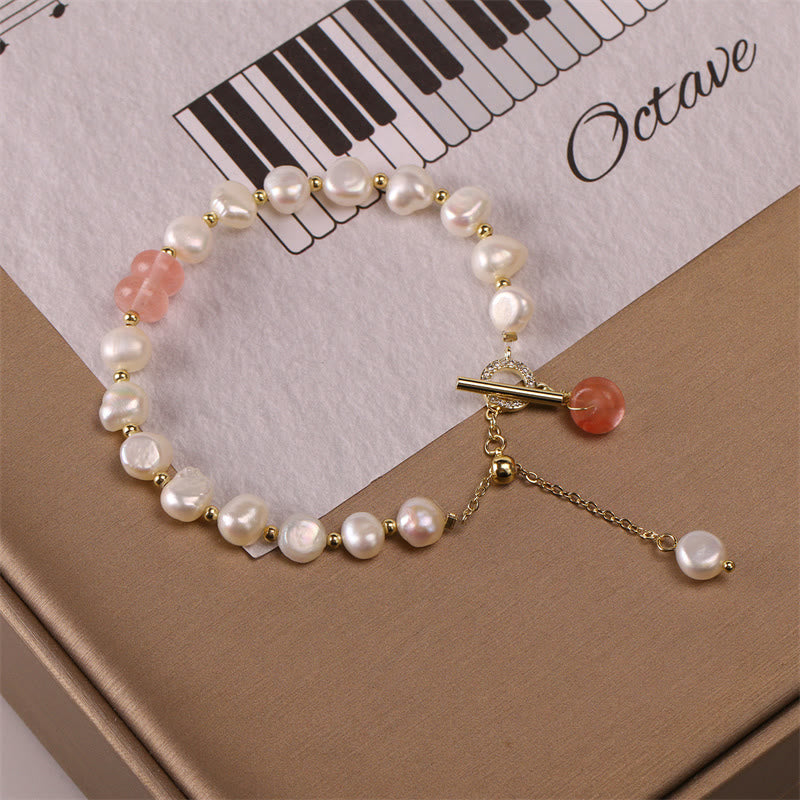 Pearl Green Strawberry Quartz Bead Healing Chain Bracelet