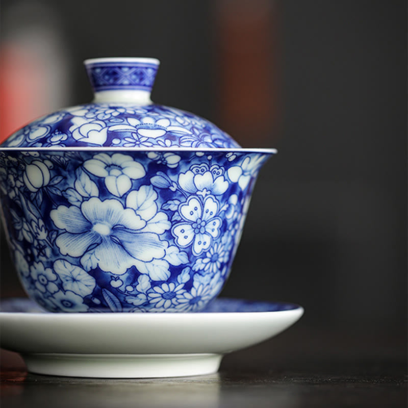 Vintage Blue And White Porcelain Ceramic Gaiwan Sancai Teacup Kung Fu Tea Cup And Saucer With Lid