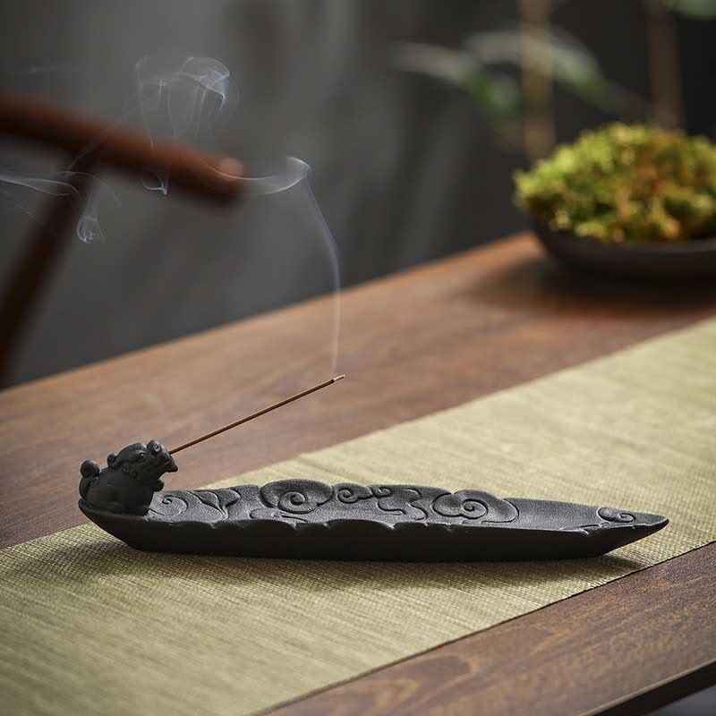 Auspicious Clouds Pixiu Healing Ceramic Stick Incense Burner Decoration