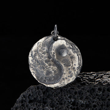 990 Sterling Silver Yin Yang Hammer Texture Harmony Necklace Pendant