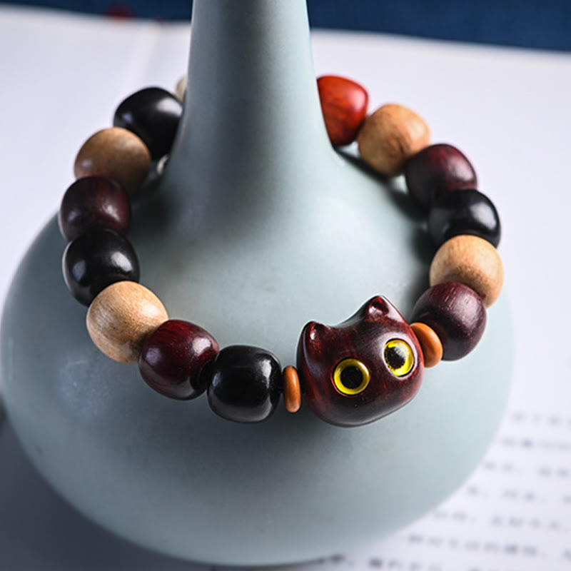 Hand-Carved Sandalwood and Ebony Wood Cute Cat Charm Bracelet
