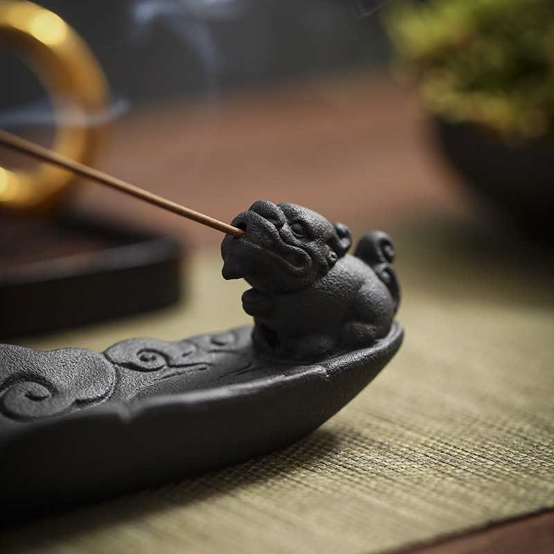 Auspicious Clouds Pixiu Healing Ceramic Stick Incense Burner Decoration